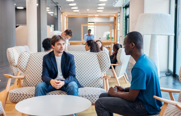 ETUDIANT RECRUTEUR ENTRETIEN ESLSCA