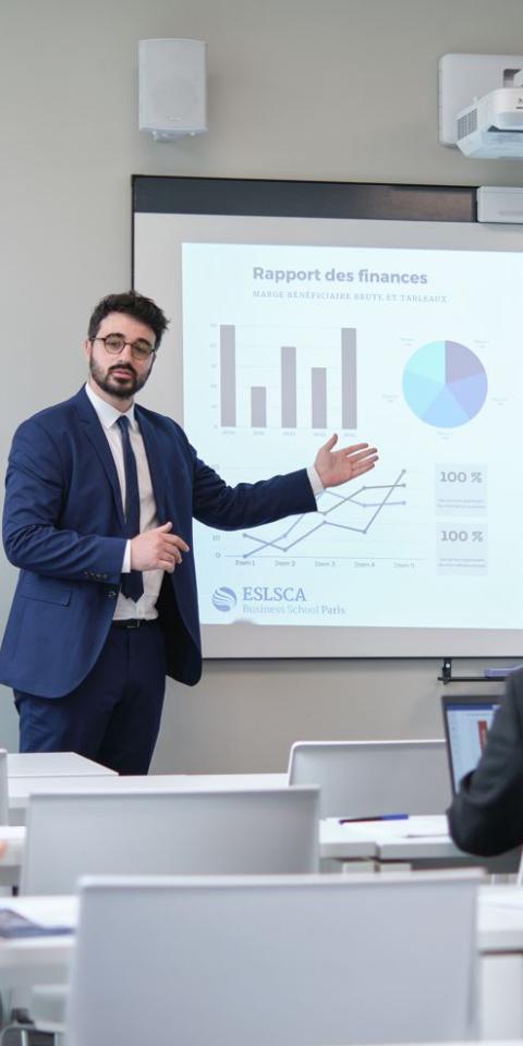 GROUPE ETUDIANTS CLASSE ESLSCA
