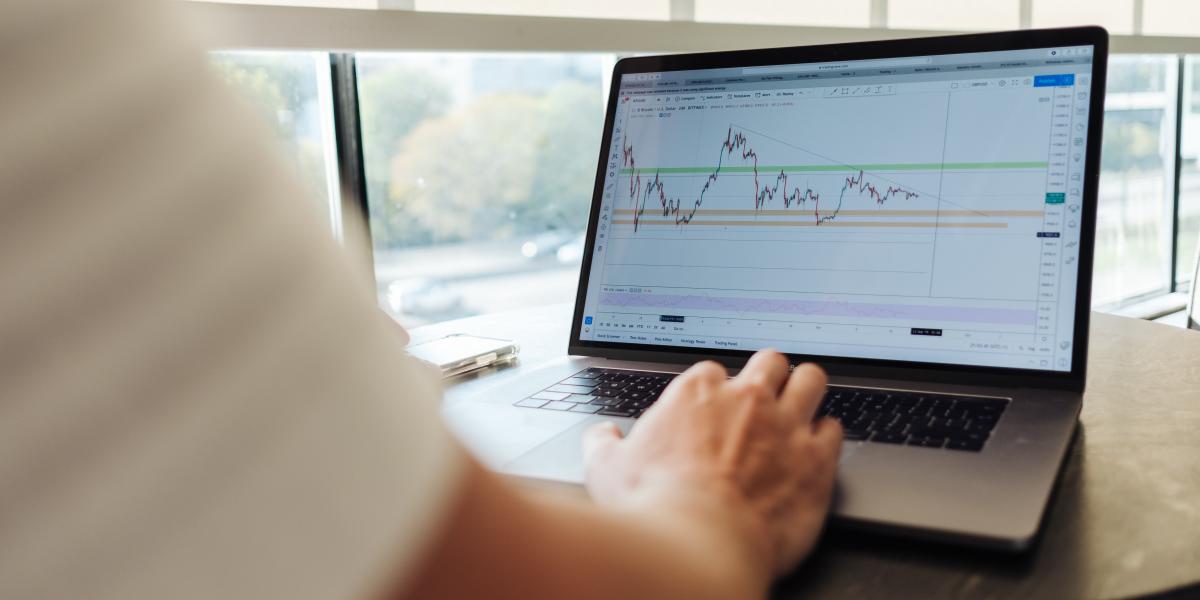 Exec finance